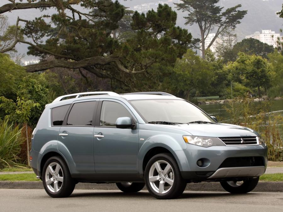 Mitsubishi Outlander Urban 2007 года  (фото 24 из 26)